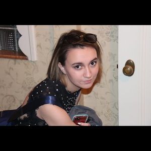 Meet your Posher, Delaney